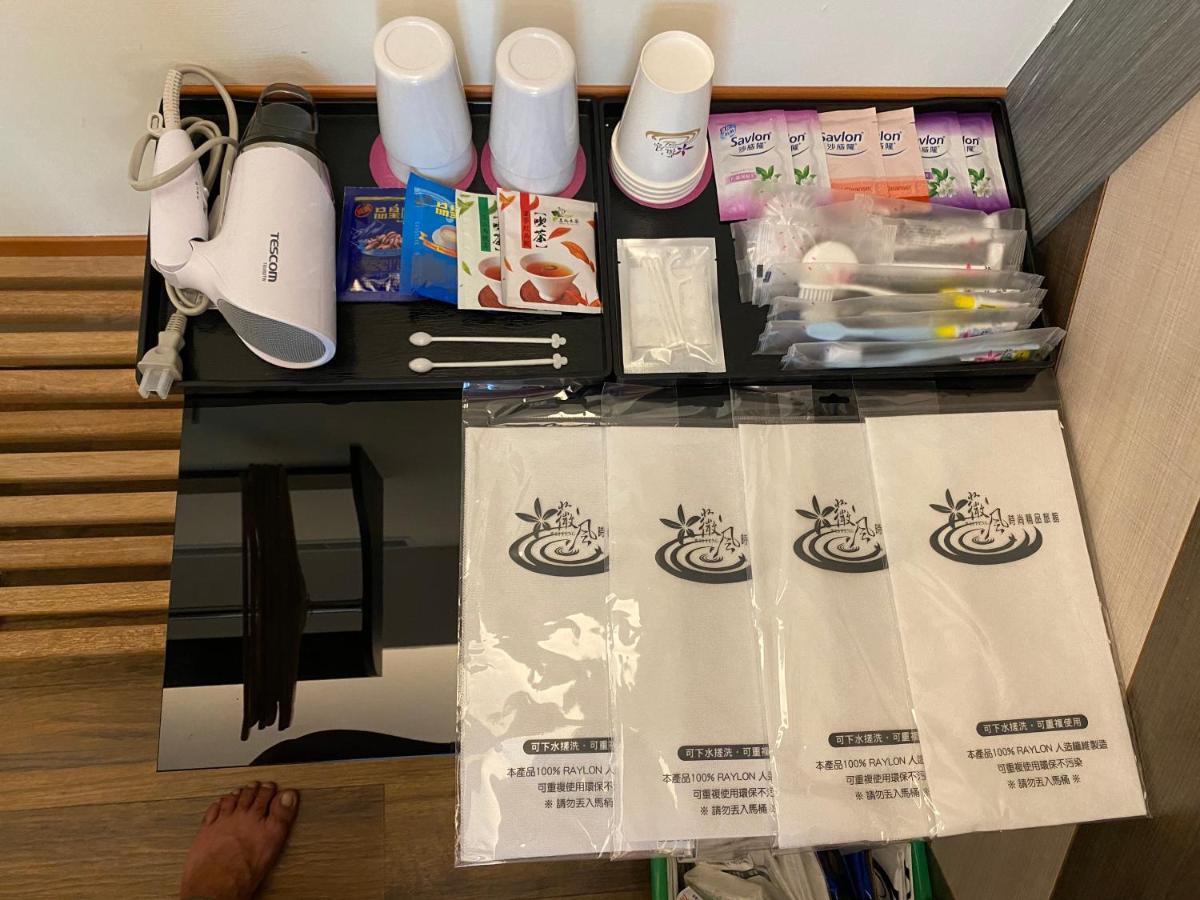 Pingtung 薇风精品商务旅馆（站前馆）酒店 外观 照片